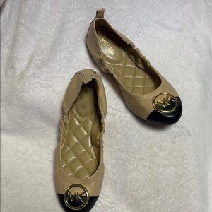 Michael Kors Tan and Black Women's Ballet Flats
